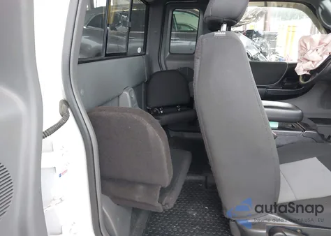 2010 Ford Ranger Sport/Xlt from USA, damaged, VIN 1FTLR4FE3APA47402